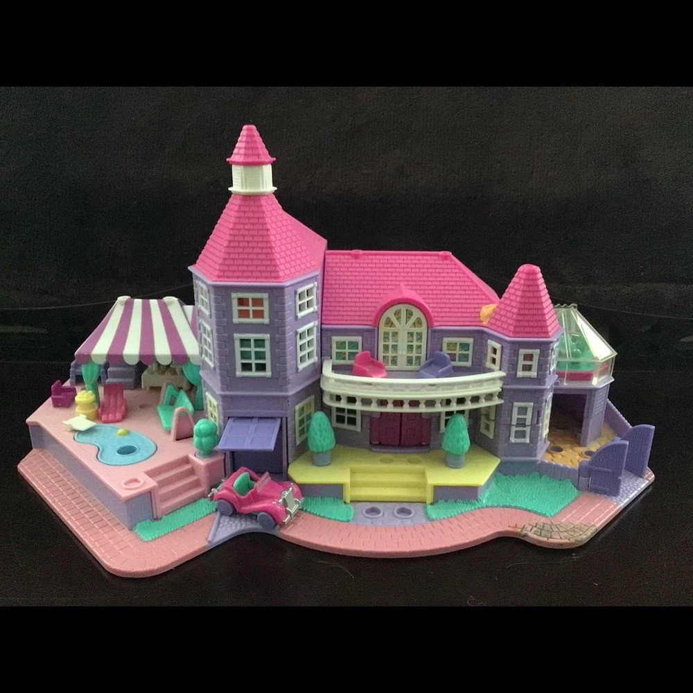 Vtg Polly’s (light up) Magnificent Manson Pollyville, 1994. Polly Pocket set